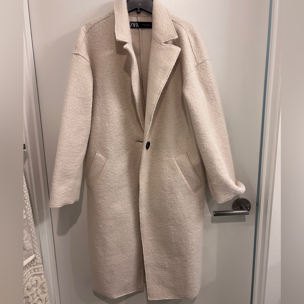 ZARA Oversized Cream Long Knit Coat